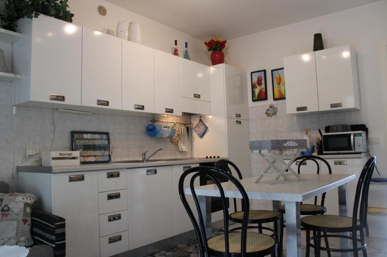 Residence Apuamare Pietrasanta Eksteriør billede